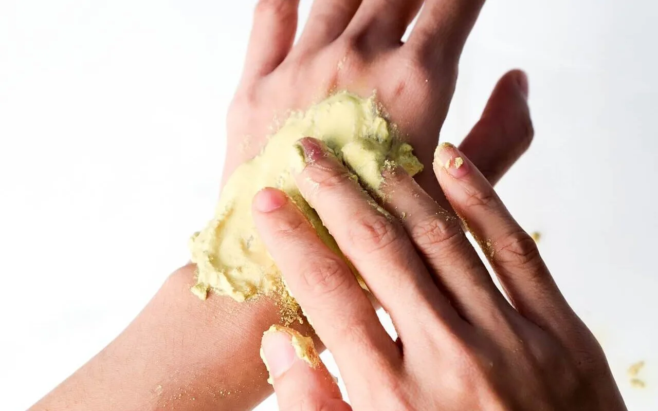 Exfoliating skin by orange peel powder